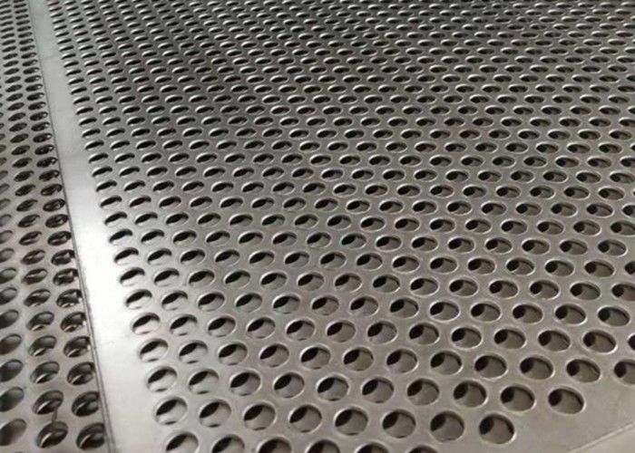 8 × 16mm 공기 정화 장치 메시에 의하여 구멍을 뚫는 6각형 반대로 균열